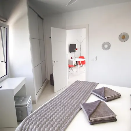 El Sueno - Great Sea Views - Infinity Pool - Free Wifi- Smart Tv-residence Senator Apartment *